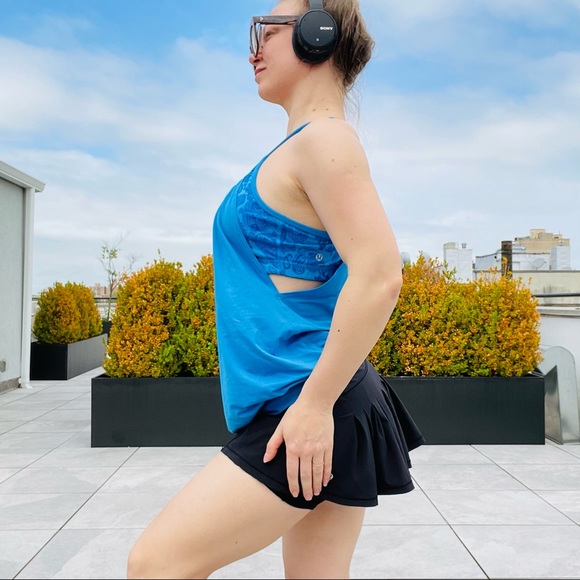 lululemon Turquoise No Limits BuiltIn Bra Tank Top Porcelaine Beachy Paisley - Picture 13 of 16